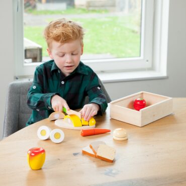 Дървен комплект за рязане- кутия Готови за закуска- аксесоар за детска дървена кухня-дървени играчки(3)-bellamie