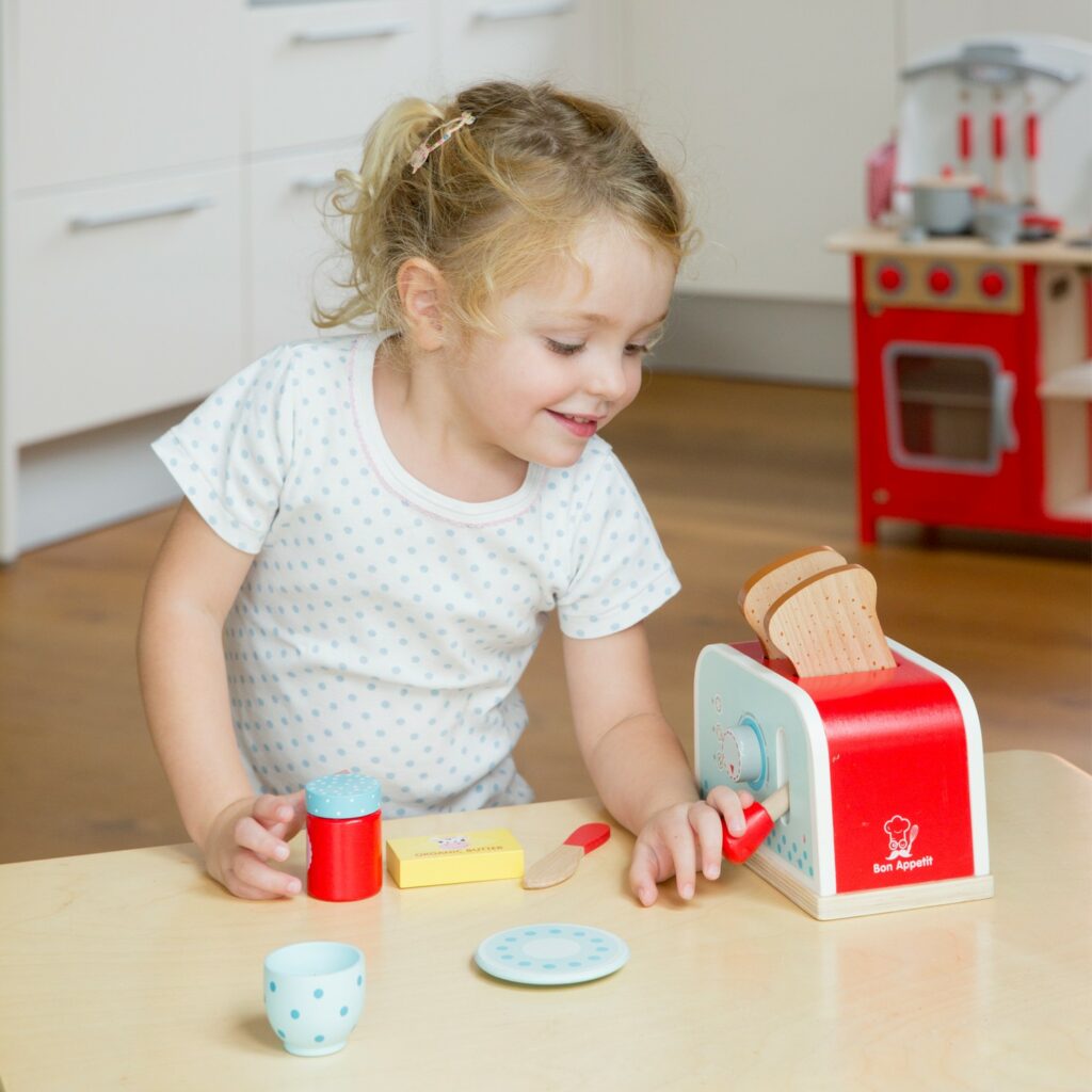 Тостер-Детски играчки за момичета-детска-дървена-кухня-ролеви игри(3)-Bellamie