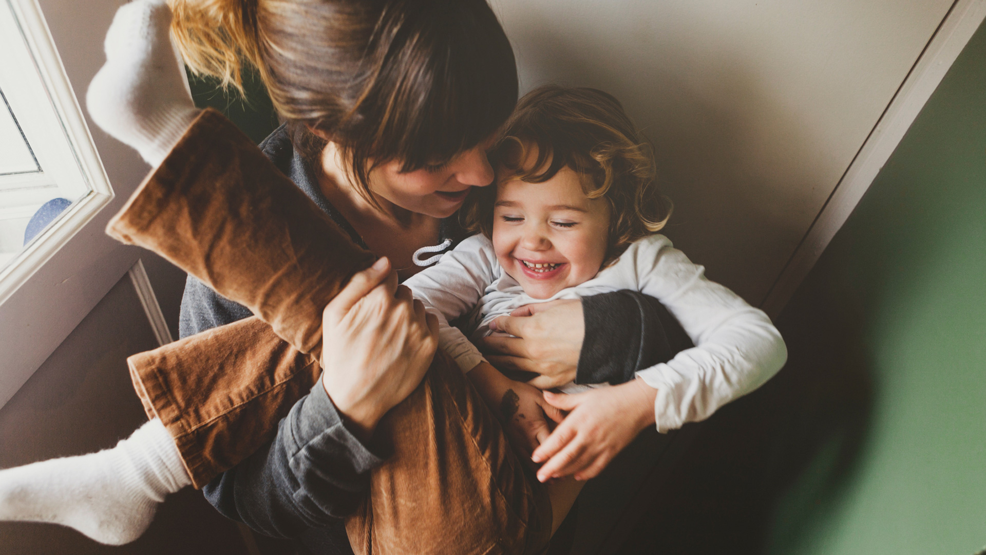 10 лесни стъпки за по-радостни деца и по-щастливи родители(1)-bellamie