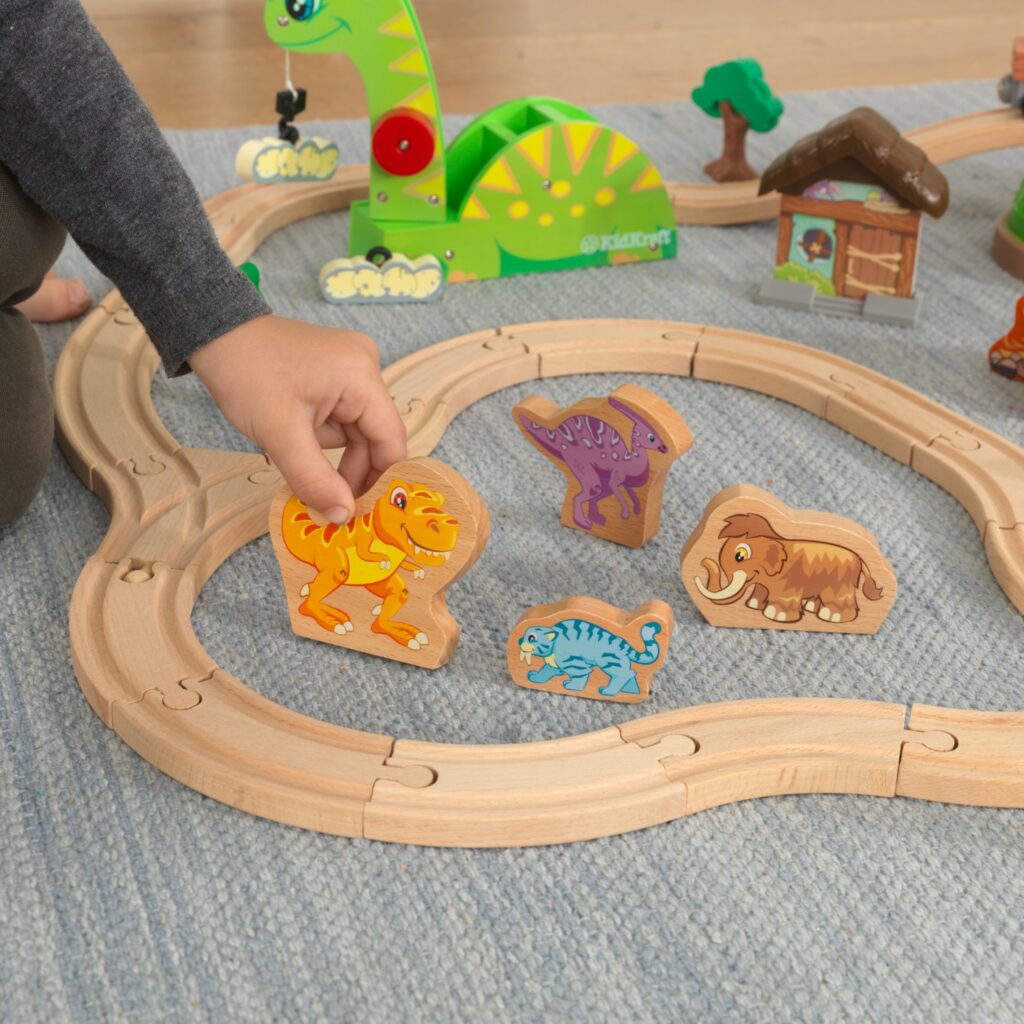 Детски дървен влак - Света на динозаврите - дървена играчка(7)-bellamie