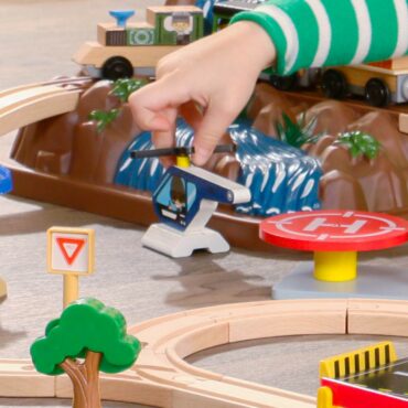 Детски дървен влак - На върха на планината от KidKraft-детски играчки за момчета и момичета(8)-bellamie