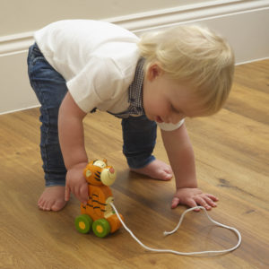 Играчка за дърпане - Тигър от Orange Tree Toys - дървена играчка - Bellamie