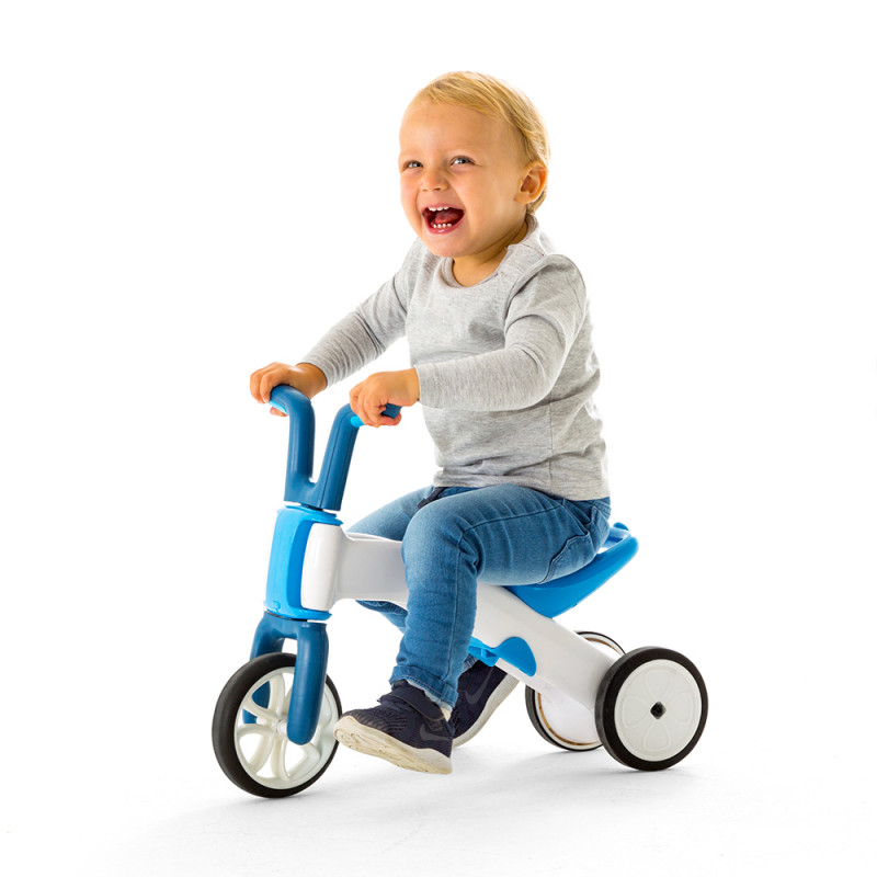 Bunzi детско колело за балансиране в син цвят от Chillafish-bellamiestore