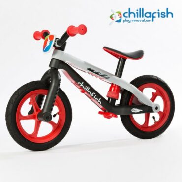 Детско колело за баланс bmxie в червено от Chillafish-bellamiestore