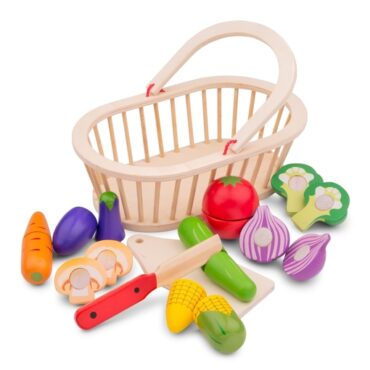 кошница с зеленчуци за рязане- дървена играчка от New classic toys-bellamiestore