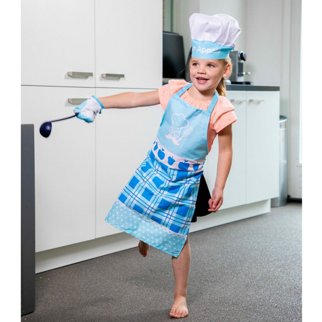 детски готварски комплект - Малък шеф син от New classic toys-bellamiestore