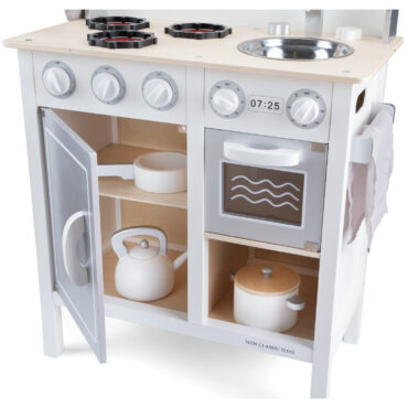 Красива детска дървена кухня Лукс в бяло и сиво от New classic toys-bellamiestore