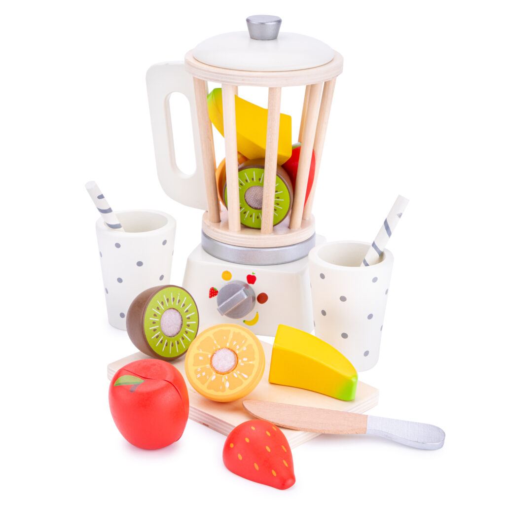 Детски дървен шейкър с плодове от New classic toys-bellamiestore