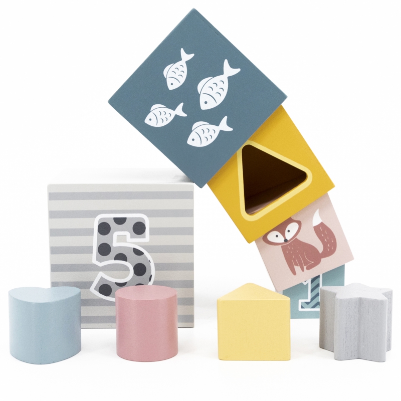 Дървени кубчета за подреждане и сортиране на форми от Viga toys-bellamiestore