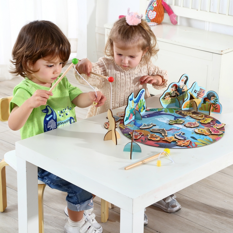 Детски пъзел и игра с рибки от Tooky toy-bellamiestore