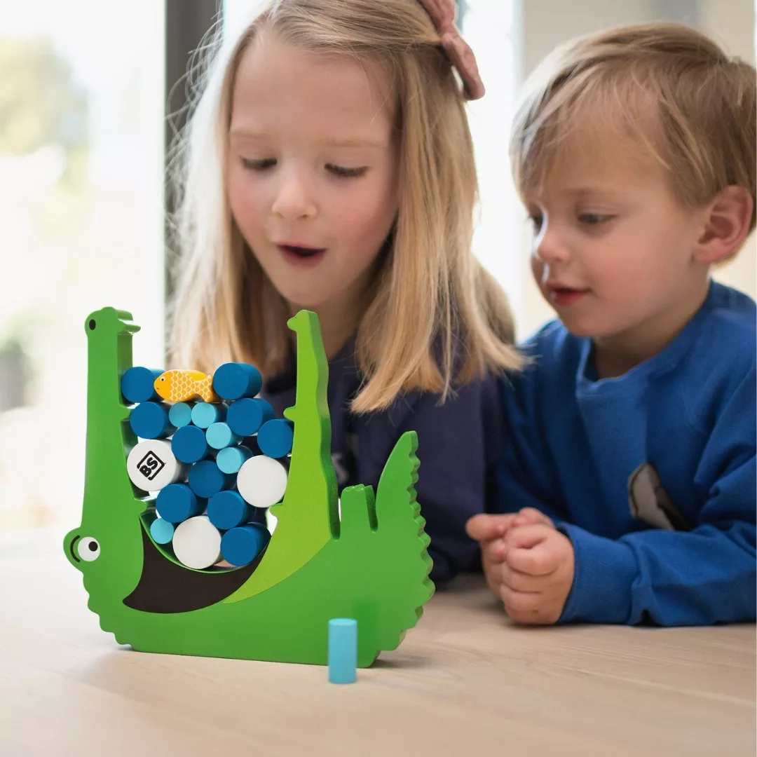 Дървена образователна игра за баланс Крокодил BS Toys 4+