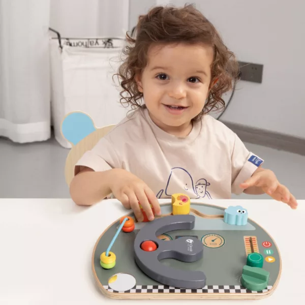 Дървена занимателна дъска кормило Classic World със сензорни елементи в пастелни цветове за деца 12м+