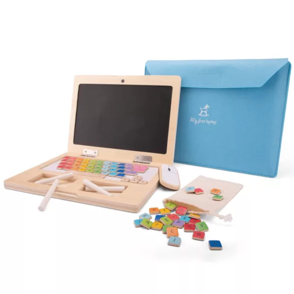 Дървен детски лаптоп New Classic Toys с магнити, тебешири и син калъф