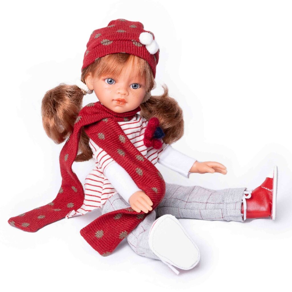 Кукла Емили с модерна шапка и шал-bellamiestore