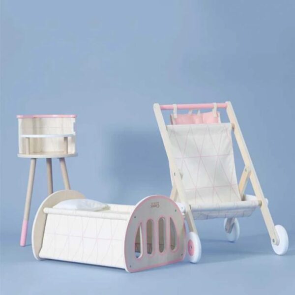 Дървено легло - люлка за кукли Classic world -bellamiestore