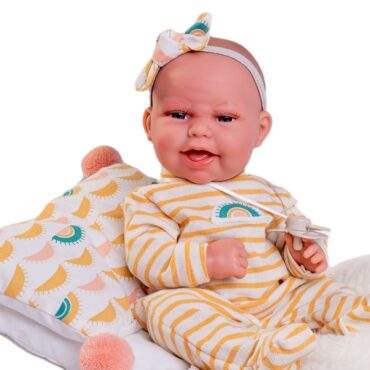 Усмихнато бебе Тонета с чувалче и пижама-детски кукли