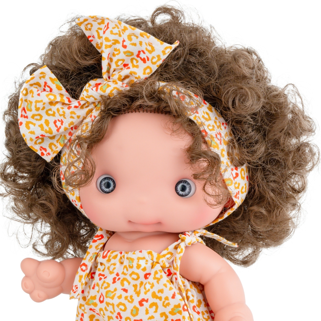 Кукла бебе Piu с къдрава коса и гащеризон-bellamiestore