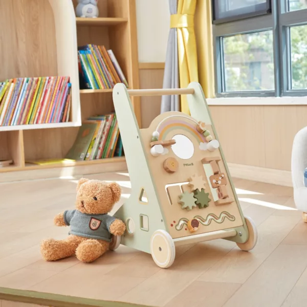 Дървен уокър с активности PolarB в детска стая зелен с игри и колела