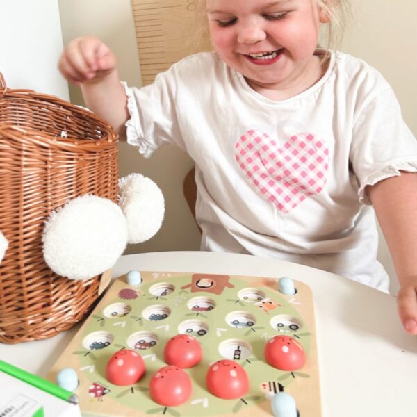 Дървена мемори игра за деца - Ябълково дърво -Tooky toy