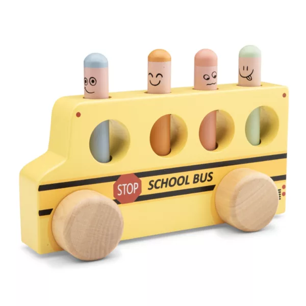 Дървен автобус New Classic Toys с цветни подскачащи ученици 12м+