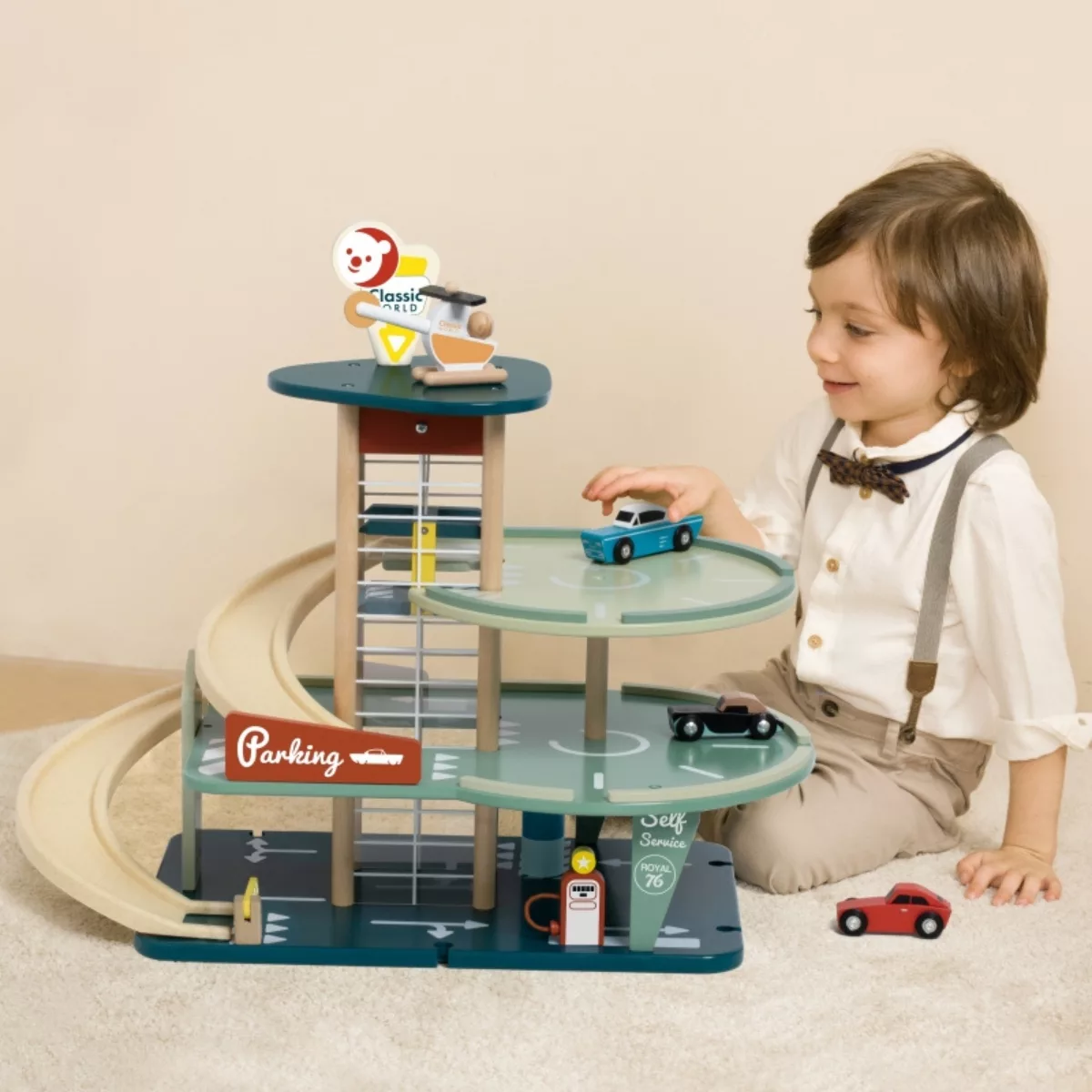 Дървен ретро паркинг за коли Classic World игра с дете дървен комплект 3+