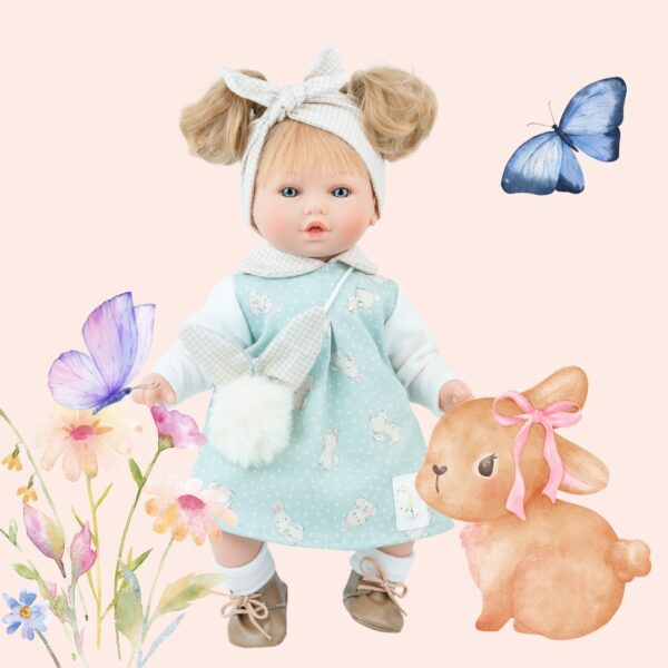 Детска кукла Мона с меко тяло и звуков механизъм - идеална за игра - ръчна изработка