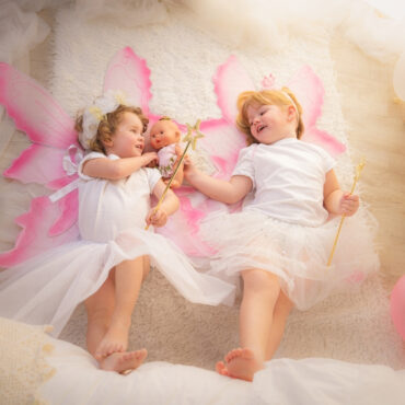 Открий магията на Мини детски кукли до 26 см.