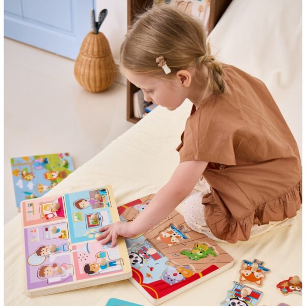 Дървен пъзел с домашни дейности – развива координацията и слуха на децата