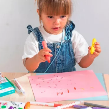 APLI Kids маркери за рисуване - образователни материали от Bellamiestore за творческо изразяване и развитие на фината моторика