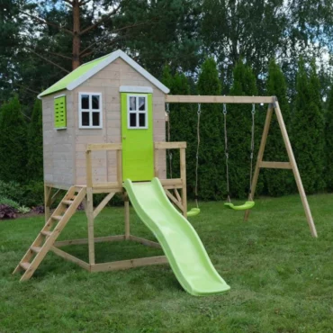 Дървена детска къща с пързалка и люлки за двор от Wendi toys