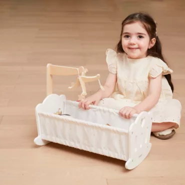Легло за кукли дървено PolarB