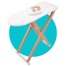 Грижа за кукли и домакинството