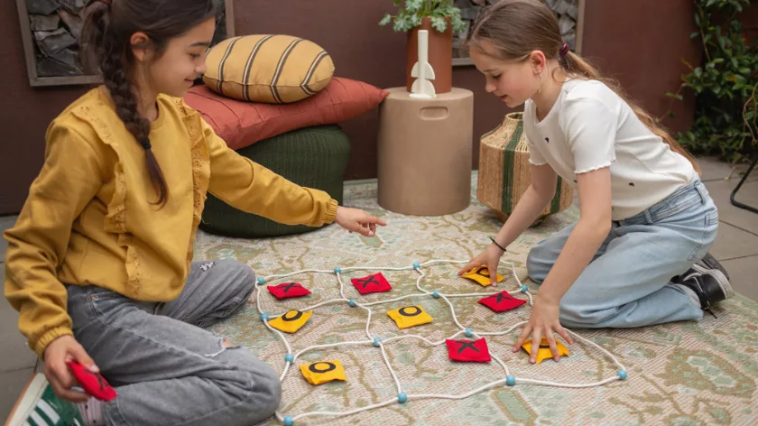 Настолни игри за деца стратегически с Морски шах за деца над 8 години