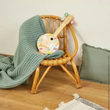 Детска дървена банджо-китара с животински мотиви, цветен дизайн, подходяща за деца над 3 години