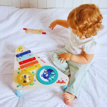 Музикална маса за деца с ксилофон, чинели и барабан, дървен материал, цветен дизайн, 1+ години
