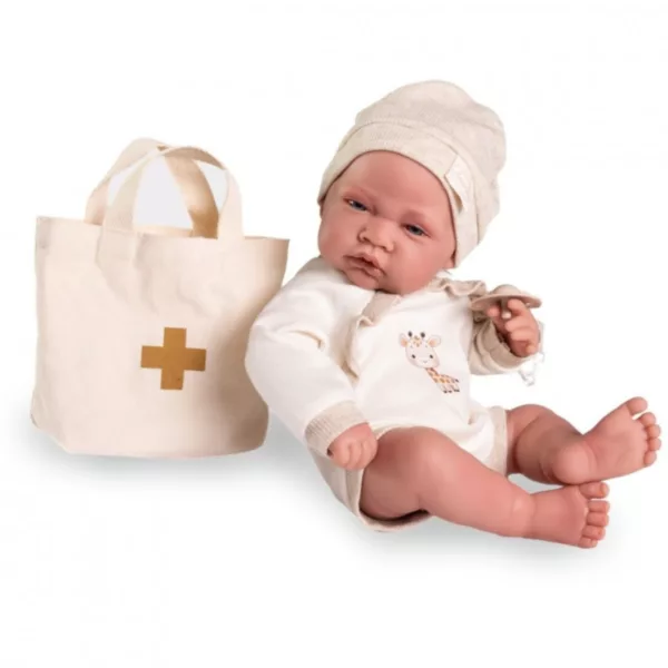 Реалистична кукла Бебе Луи с бежова шапка и докторска чанта – 42 см