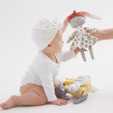 Мека текстилна играчка Orange Toys за бебе с нежни материи