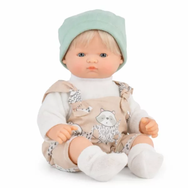Кукла бебе Ноа с бежов гащеризон и зелена шапка винил 26 см за деца