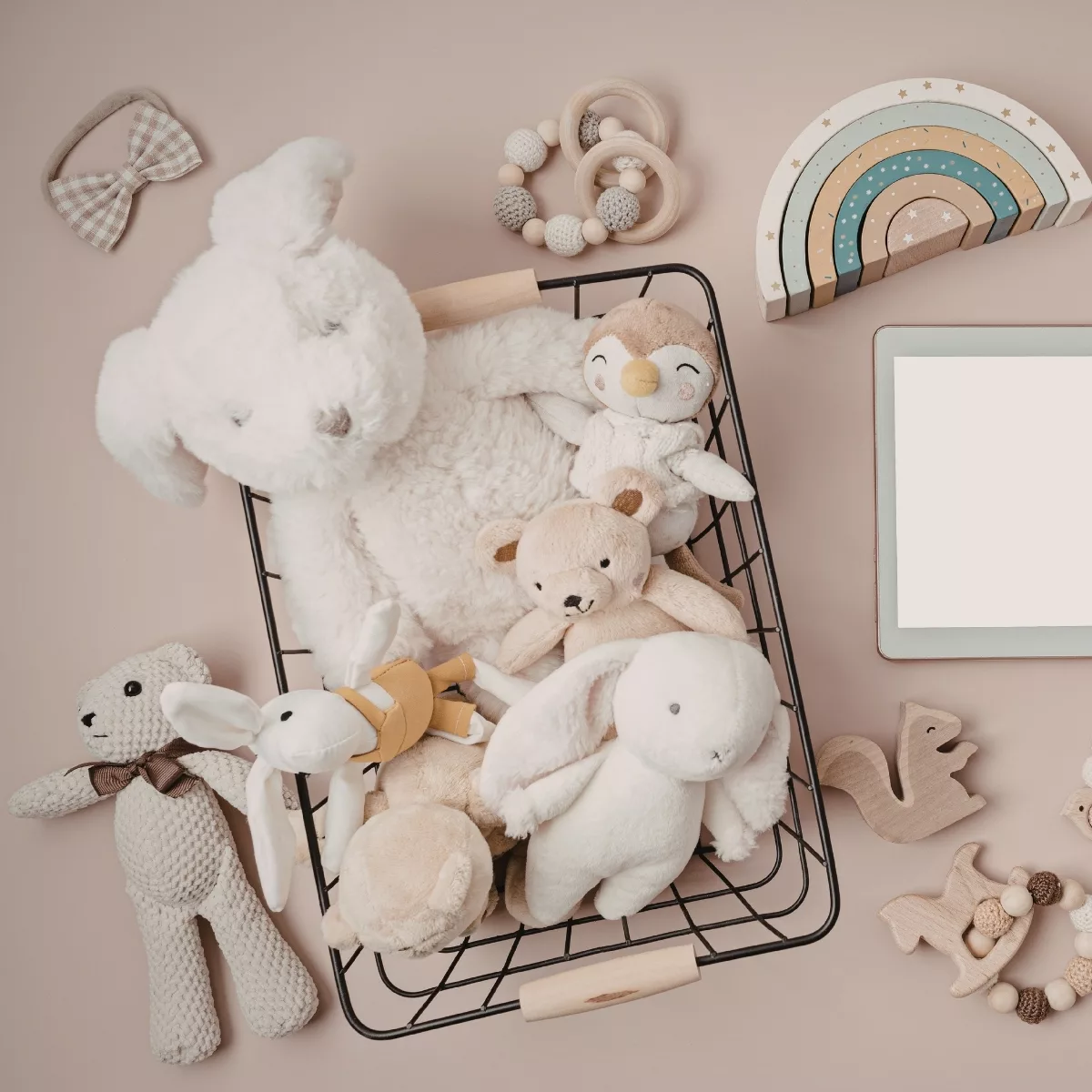 Плюшени и меки играчки за вашето бебе бяло зайче от мек текстил за новородени