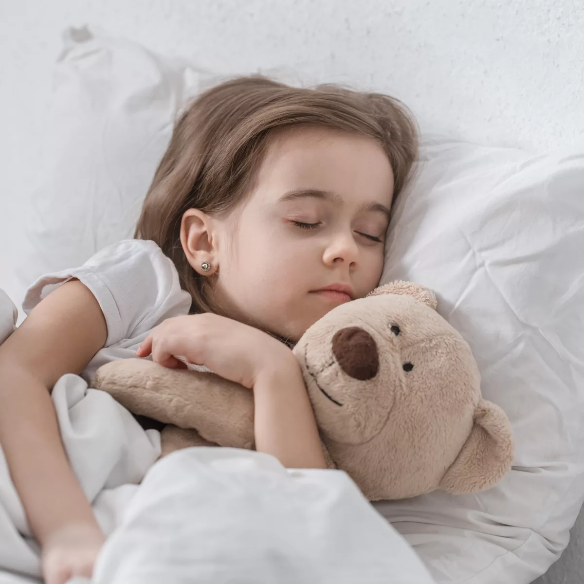 Плюшени и меки играчки за вашето бебе плюшено мече за игра от мек текстил