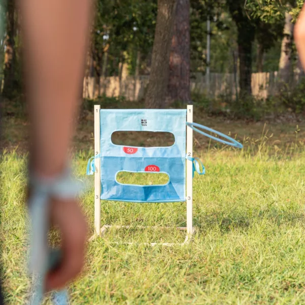 Спортна игра 2в1 с мишена и стълба за хвърляне BS Toys дърво синя 8+ години