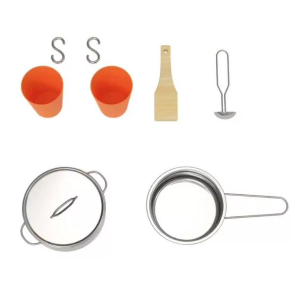 Дървени кухненски аксесоари за детска кухня съдове и прибори в метал и дърво