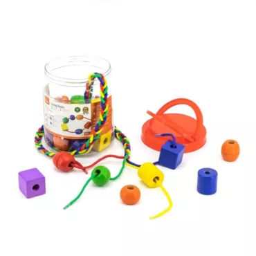 Комплект за нанизване дървени геометрични мъниста с връзки цветен образователен комплект за деца