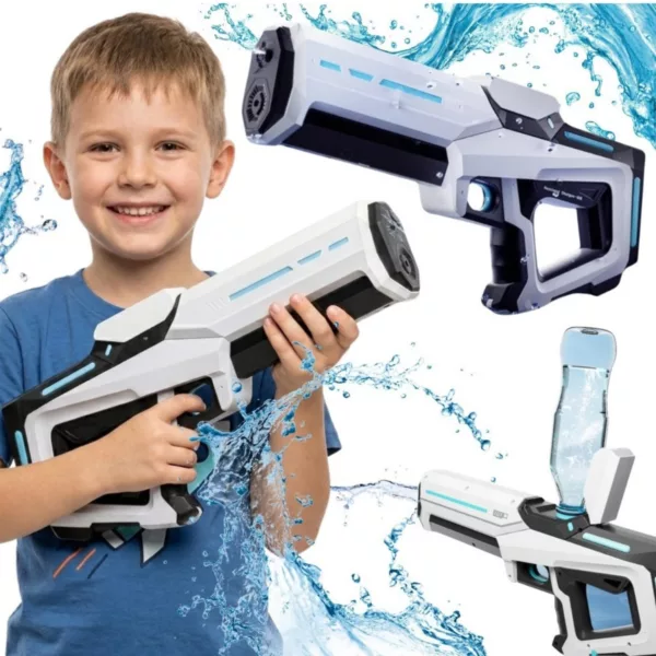 Дете с електрически воден пистолет Jolly за забавни летни игри на открито